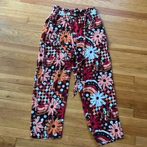 Farm Rio fun patterned pants